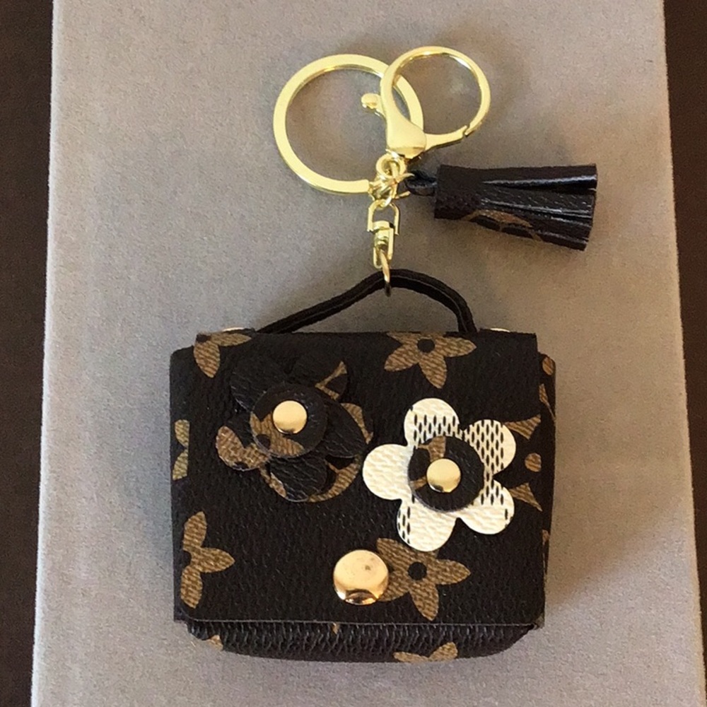 Flower Bloom PU AirPod Case/Keychain Bag Charm